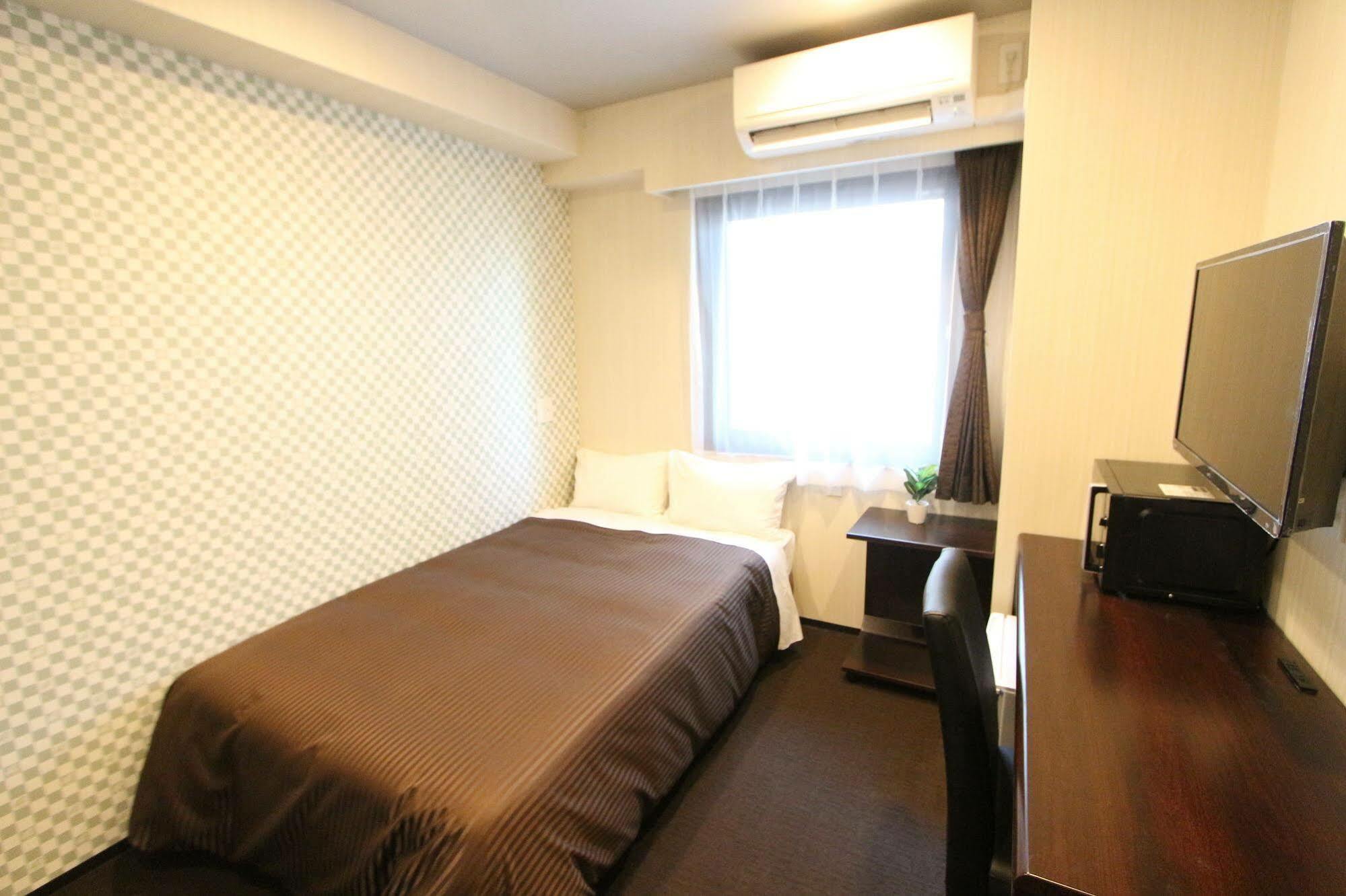Hotel Livemax Nihonbashi Hakozaki Токио Екстериор снимка