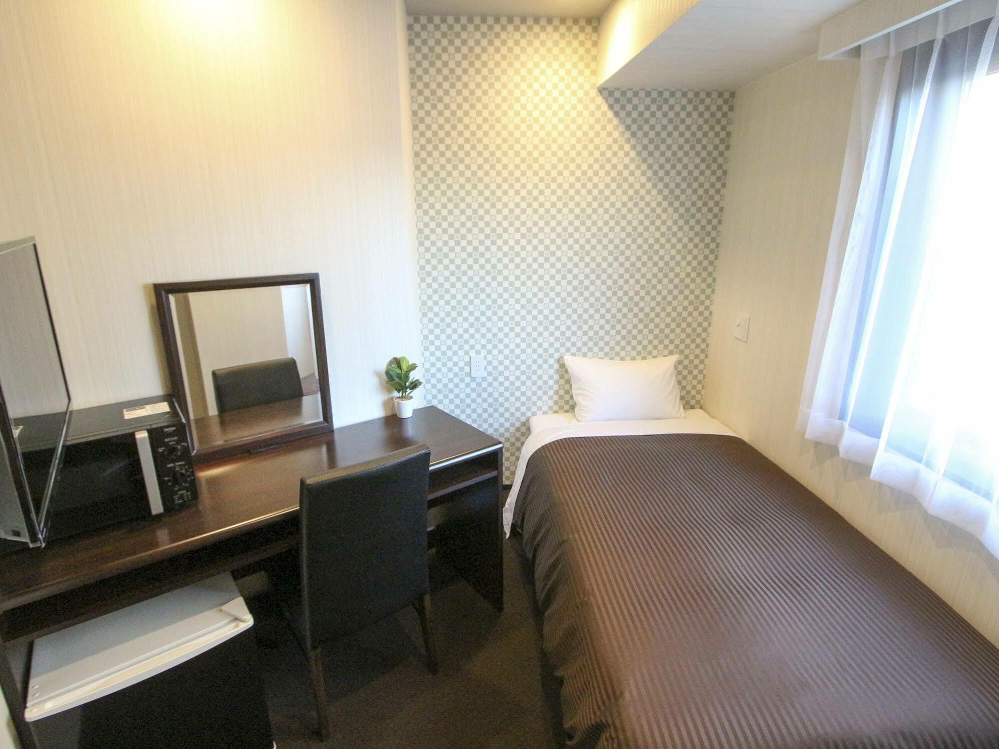 Hotel Livemax Nihonbashi Hakozaki Токио Екстериор снимка