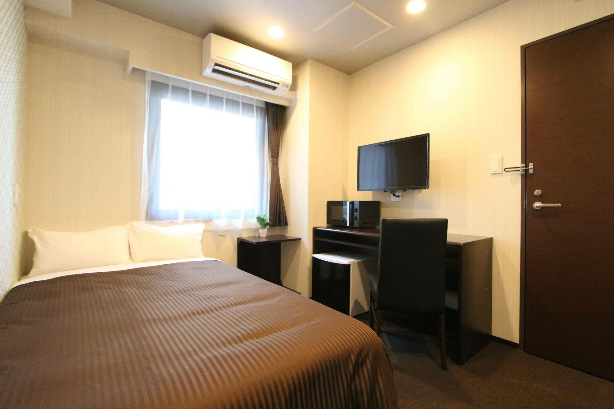 Hotel Livemax Nihonbashi Hakozaki Токио Екстериор снимка